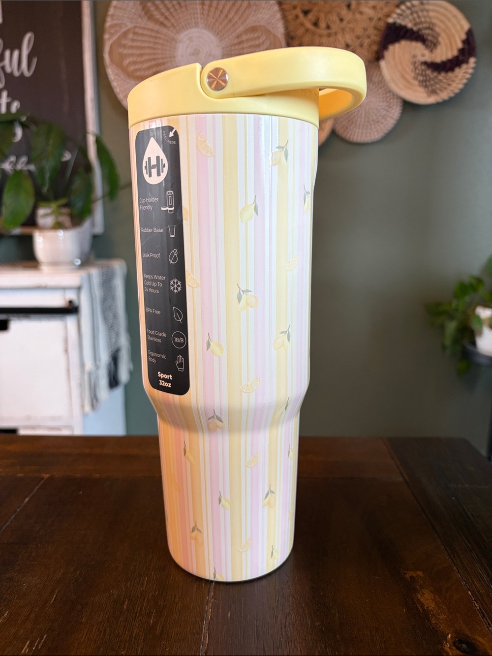 HydroJug Sport 32 Oz Water Bottle in Pink Lemonade! New!